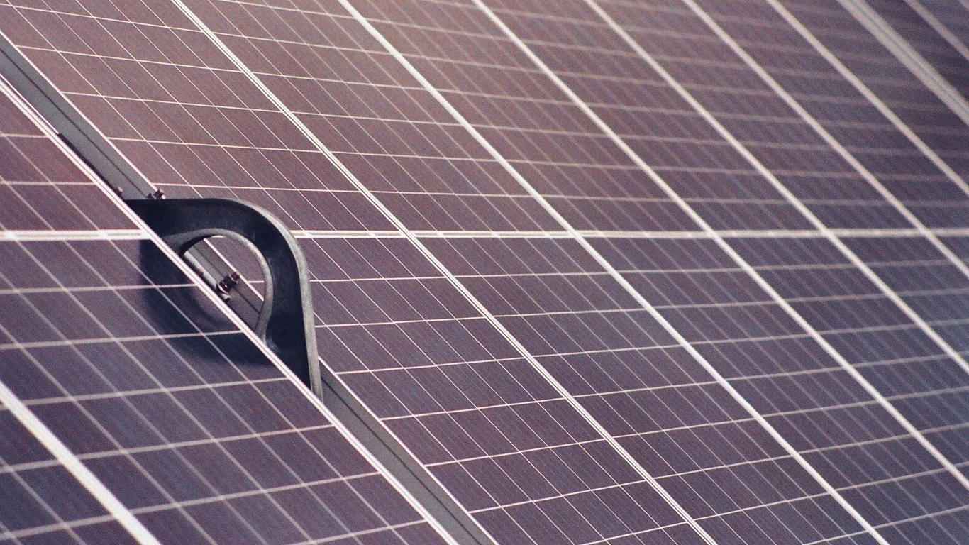 Off-Grid Güneş Paneli Kurulumu: Adım Adım Rehber 2026 – 2